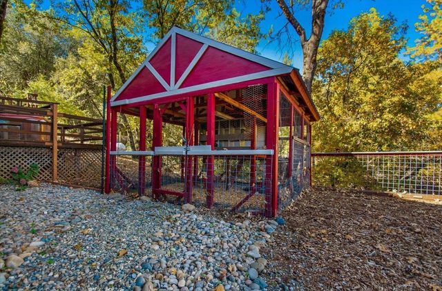 5617 Indian Hills Rd, Murphys, CA 95247