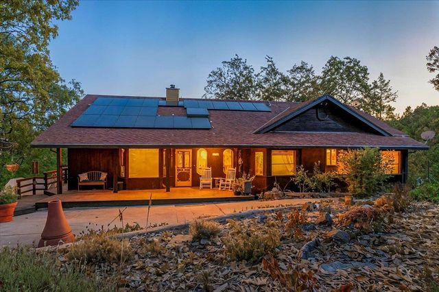 5617 Indian Hills Rd, Murphys, CA 95247