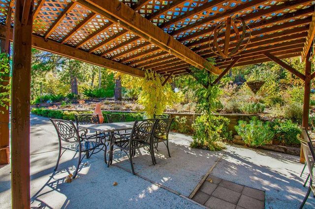 5617 Indian Hills Rd, Murphys, CA 95247