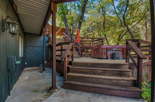 5617 Indian Hills Rd, Murphys, CA 95247