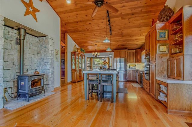 5617 Indian Hills Rd, Murphys, CA 95247