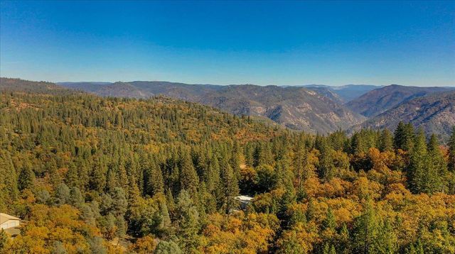 5617 Indian Hills Rd, Murphys, CA 95247