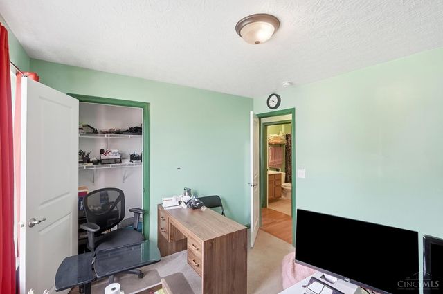 2651 Affirmed Drive, Hamilton Twp, OH 45152