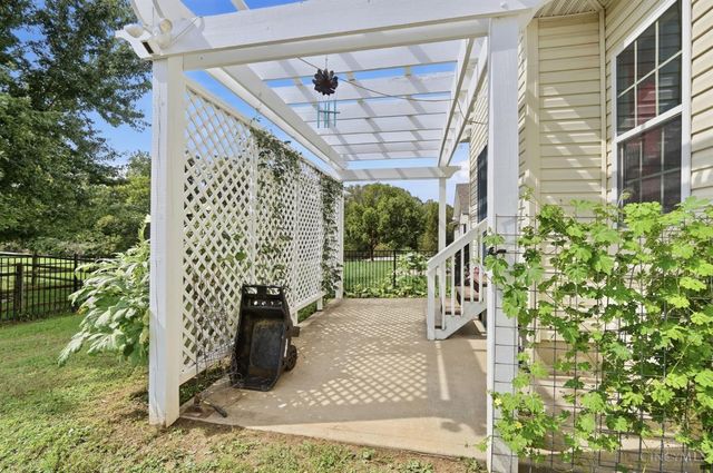 2651 Affirmed Drive, Hamilton Twp, OH 45152