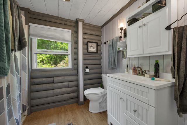 107 Orchard Hill Road, Barrington, NH 03825