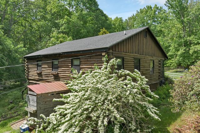 107 Orchard Hill Road, Barrington, NH 03825