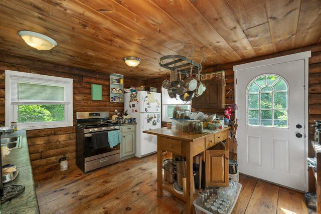 107 Orchard Hill Road, Barrington, NH 03825