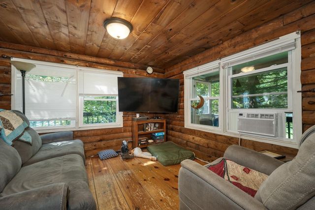 107 Orchard Hill Road, Barrington, NH 03825