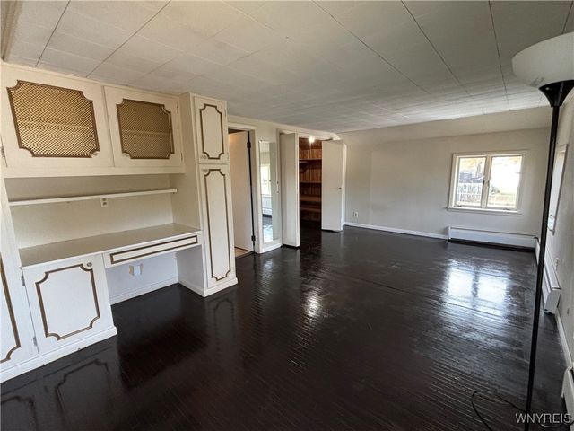 15 4th Street, Evans, NY 14006