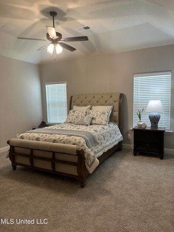 375 Country Garden Drive, Southaven, MS 38671