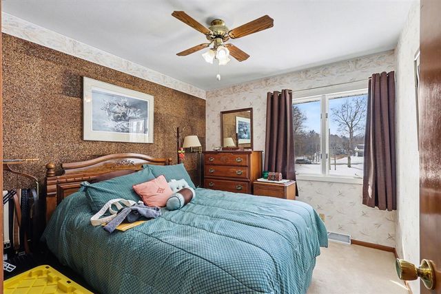 6142 Lake Harbor Road, Norton Shores, MI 49441