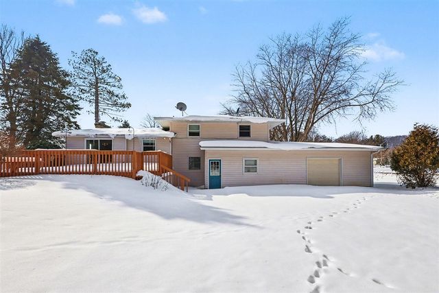 6142 Lake Harbor Road, Norton Shores, MI 49441