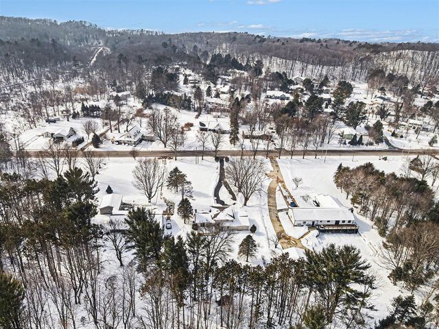 6142 Lake Harbor Road, Norton Shores, MI 49441