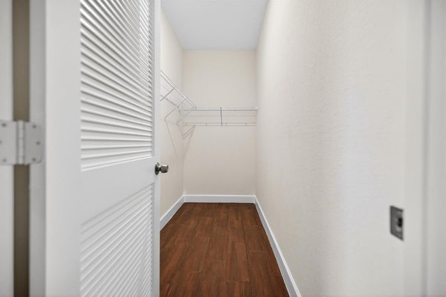 402 NW 12th Avenue, Boynton Beach, FL 33435