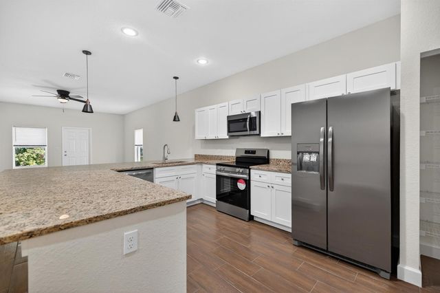 402 NW 12th Avenue, Boynton Beach, FL 33435