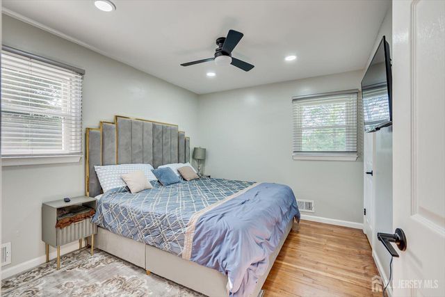 17 Myrtle Road, East Brunswick, NJ 08816