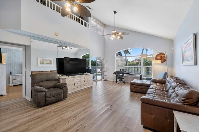 4020 Dorado Drive, Palm Beach Gardens, FL 33418