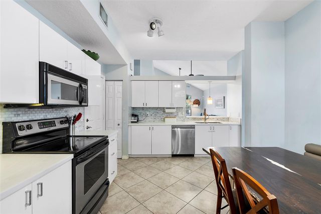 4020 Dorado Drive, Palm Beach Gardens, FL 33418