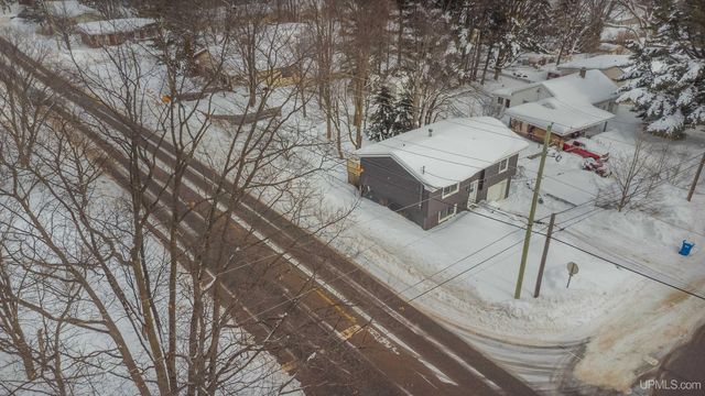 1250 Cleveland Avenue, Marquette, MI 49855