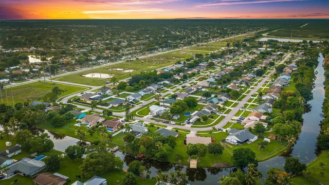 113 Cordoba Circle, Royal Palm Beach, FL 33411