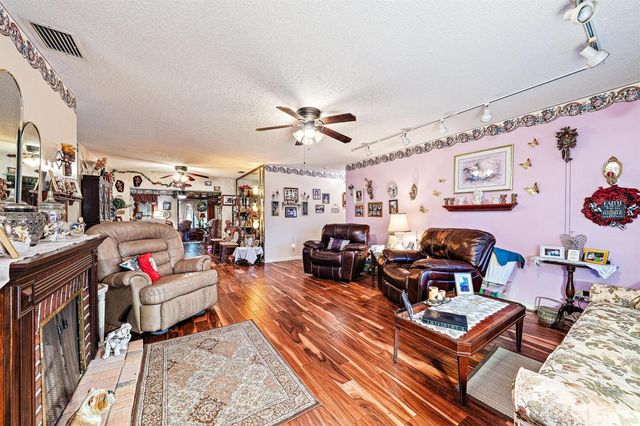 113 Cordoba Circle, Royal Palm Beach, FL 33411
