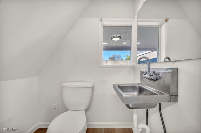 2063 Columbia Road, Westlake, OH 44145