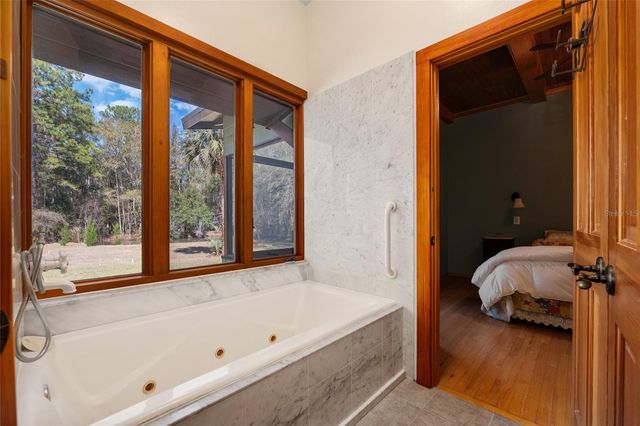 21736 NW 75TH AVENUE ROAD, Micanopy, FL 32667