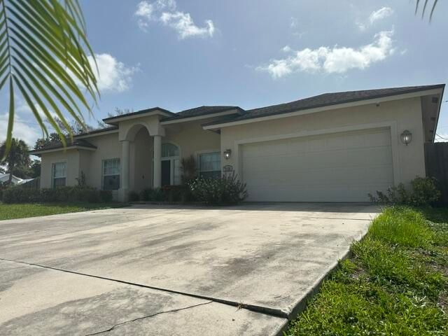 3125 SW Savona Boulevard, Port St. Lucie, Port St Lucie, FL 34953
