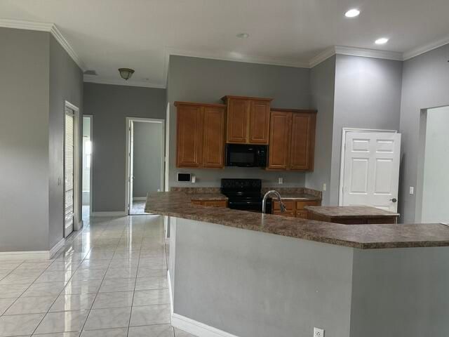 3125 SW Savona Boulevard, Port St. Lucie, Port St Lucie, FL 34953