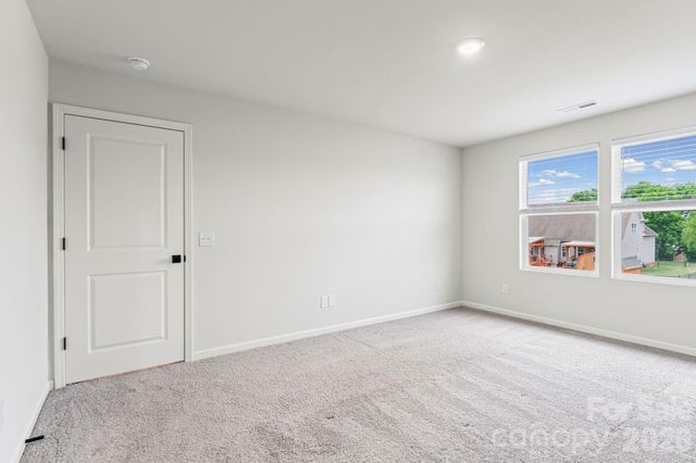 180 Charleston Meadow Loop, Mocksville, NC 27028