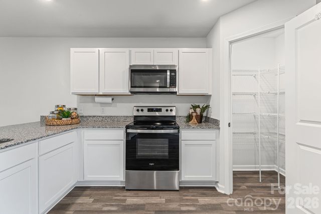 180 Charleston Meadow Loop, Mocksville, NC 27028