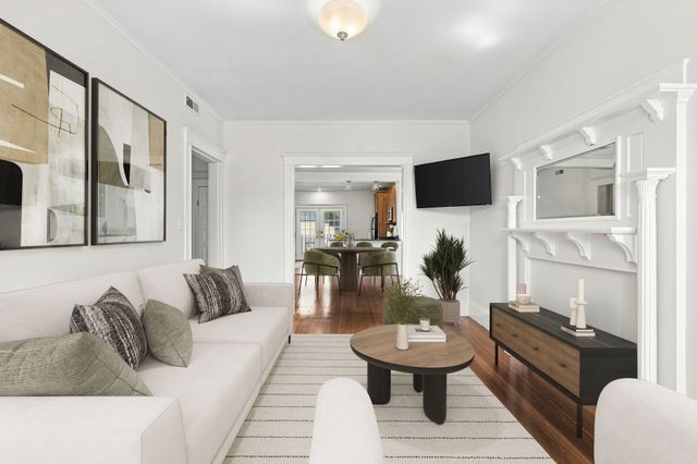 80 Harbor View St 2, Boston, MA 02125