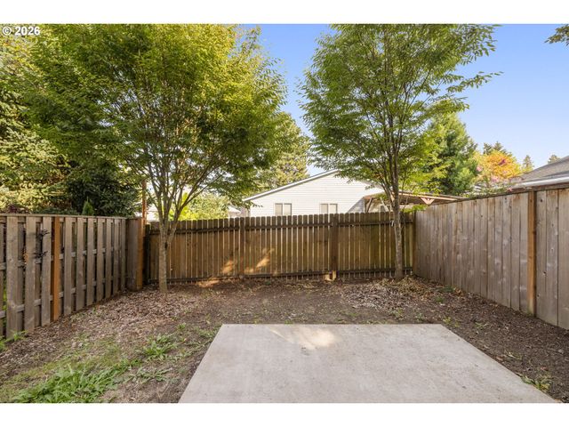 9126 N SEWARD Ave, Portland, OR 97217