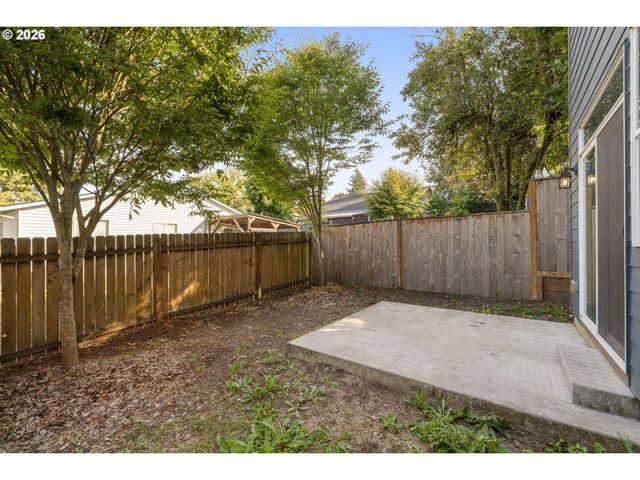9126 N SEWARD Ave, Portland, OR 97217
