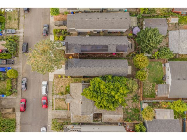 9126 N SEWARD Ave, Portland, OR 97217