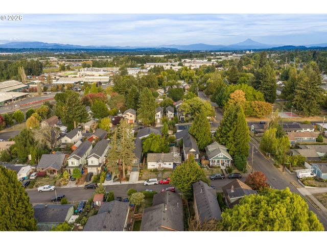 9126 N SEWARD Ave, Portland, OR 97217