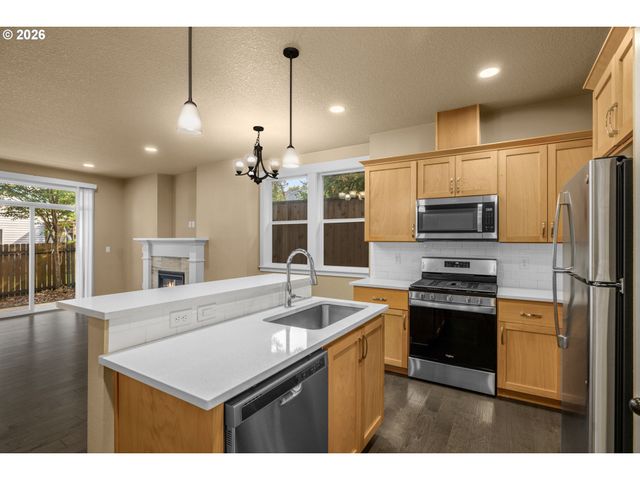 9126 N SEWARD Ave, Portland, OR 97217