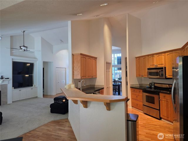 9221 181st Avenue E, Bonney Lake, WA 98391