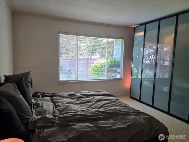 9221 181st Avenue E, Bonney Lake, WA 98391
