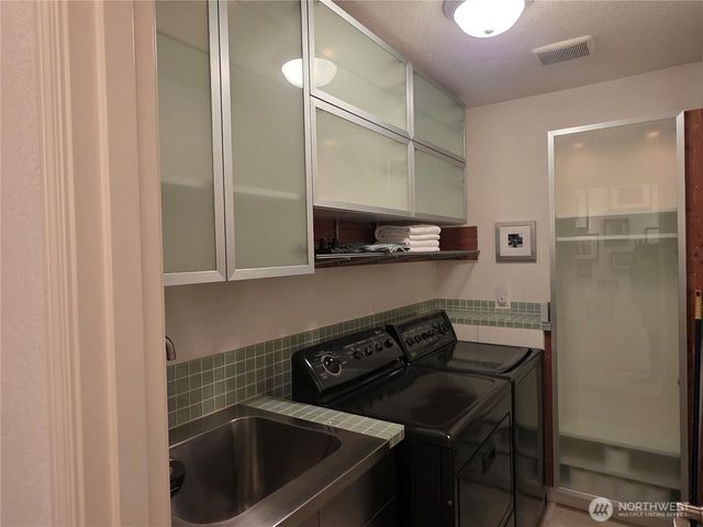 9221 181st Avenue E, Bonney Lake, WA 98391