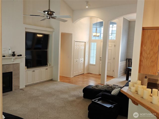 9221 181st Avenue E, Bonney Lake, WA 98391