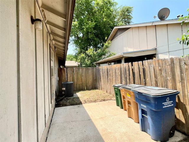 2603 Brickford CV A, Austin, TX 78745