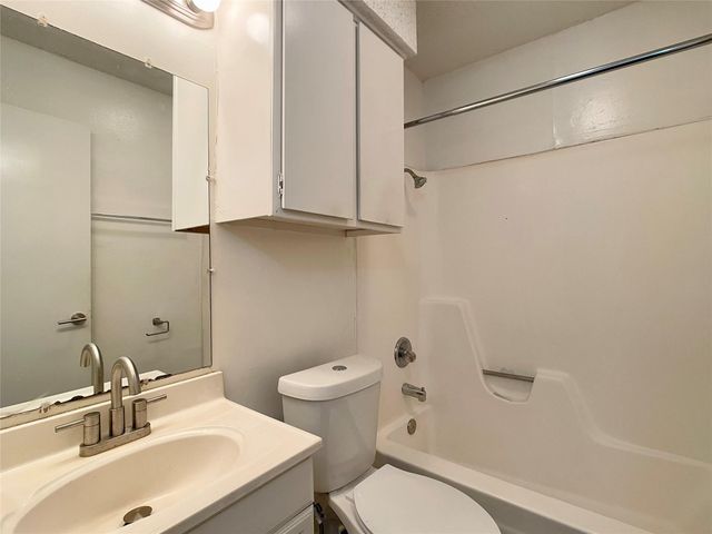 2603 Brickford CV A, Austin, TX 78745