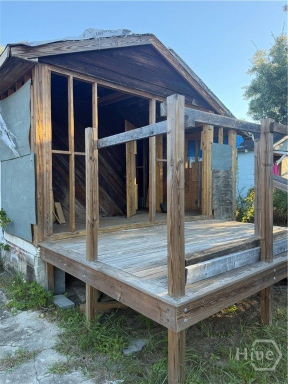 Image 8 of property listing at 613 W 41st Street, Savannah, GA 31415