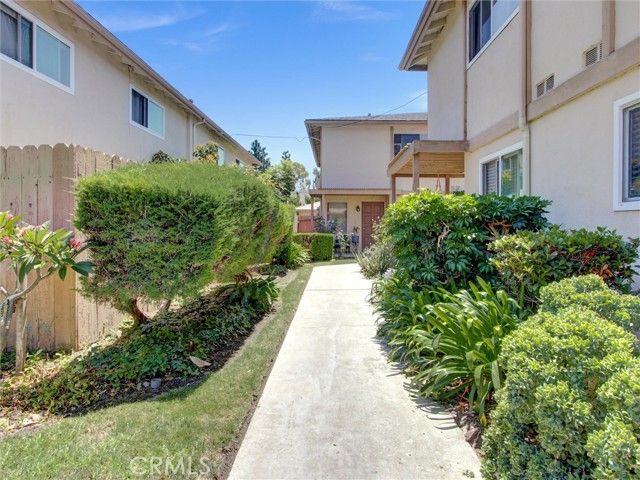 1881 Mitchell Avenue 63, Tustin, CA 92780