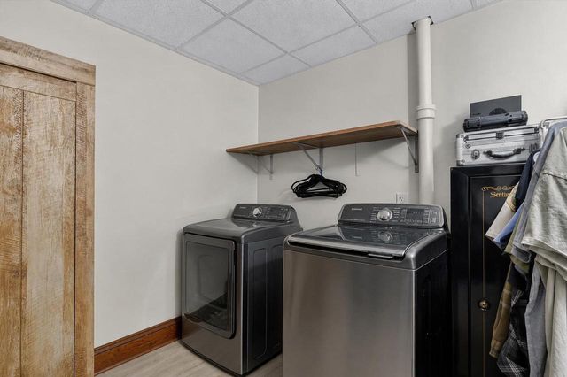 W1012 Spring Creek Road, Brodhead, WI 53520