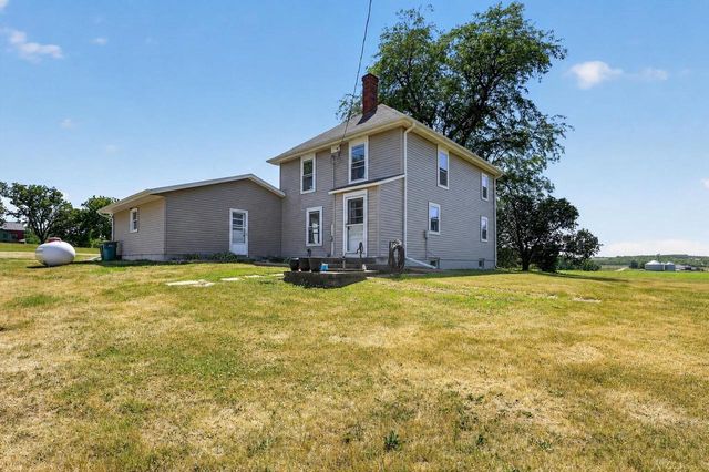 W1012 Spring Creek Road, Brodhead, WI 53520