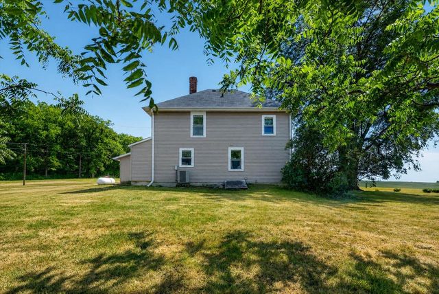 W1012 Spring Creek Road, Brodhead, WI 53520