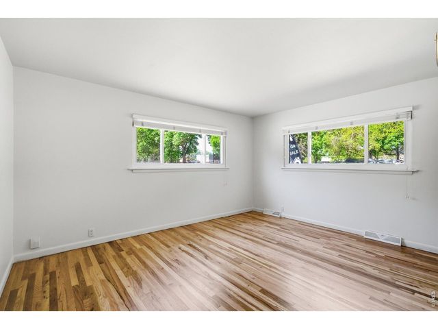 2332 S College Ave, Fort Collins, CO 80525