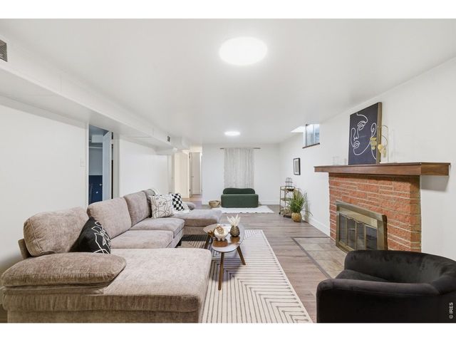 2332 S College Ave, Fort Collins, CO 80525